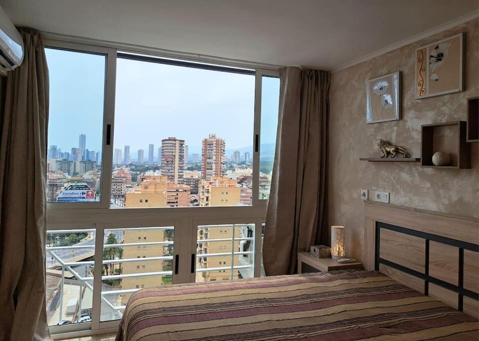 شقة Cozy Studio With Sea View بينايدورم المظهر الخارجي الصورة