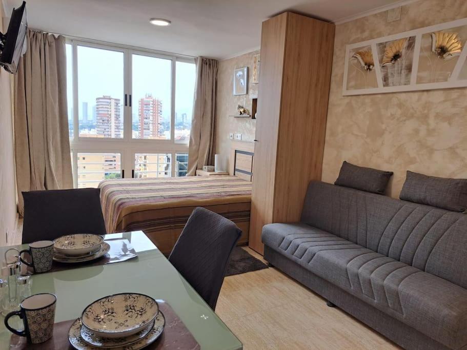شقة Cozy Studio With Sea View بينايدورم المظهر الخارجي الصورة