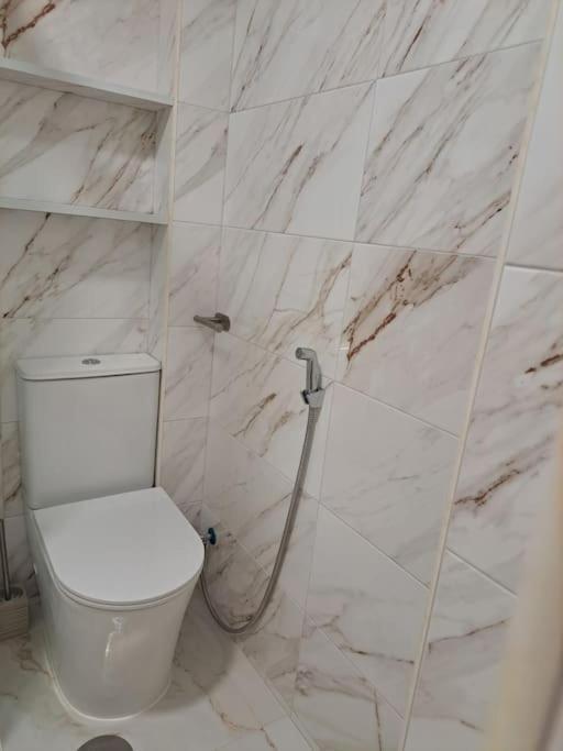 شقة Cozy Studio With Sea View بينايدورم المظهر الخارجي الصورة